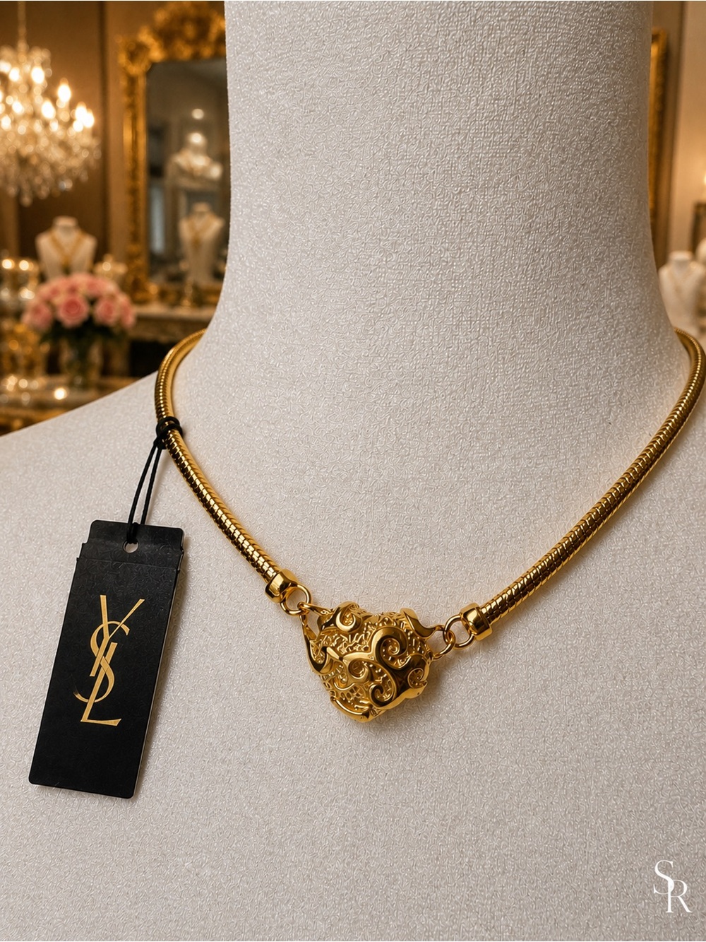 Vintage YSL Yves Saint Laurent Baroque Heart Gold Tone Necklace NWT 16”